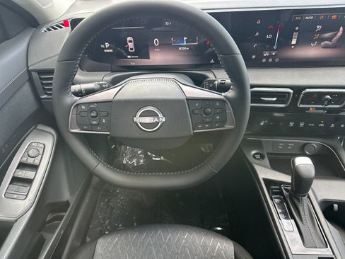 New 2026 Nissan Sentra SV image 13