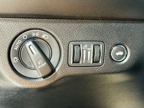 Used 2021 Dodge Challenger R/T Scat Pack w/ Plus Package RWD image 12