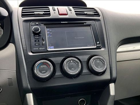 Used 2014 Subaru Forester 2.5i Limited image 35