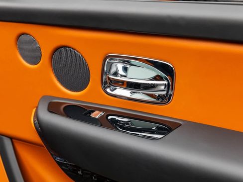 New 2026 Rolls-Royce Cullinan Black Badge image 37