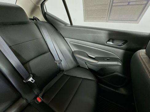 Used 2020 Nissan Altima 2.5 SR w/ Premium Package FWD image 14