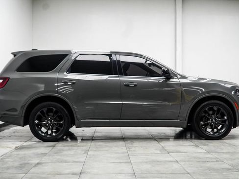 Used 2021 Dodge Durango SXT RWD image 7
