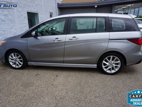 Used 2013 MAZDA MAZDA5 Touring FWD image 13
