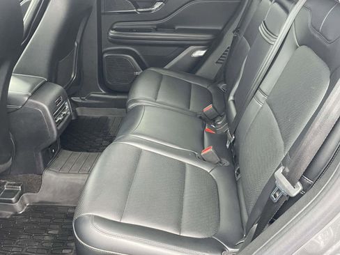 Used 2022 Lincoln Corsair FWD w/ Equipment Group 101A image 10