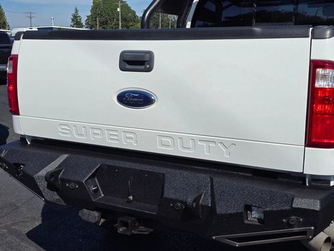 Used 2009 Ford F350 FX4 AWD/4WD image 12
