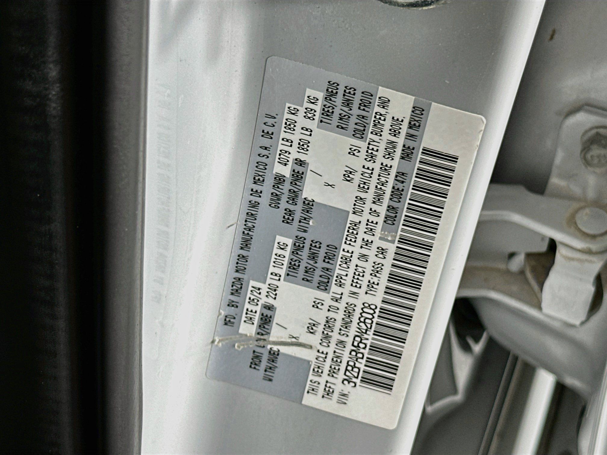 Used 2024 MAZDA MAZDA3 s FWD image 12