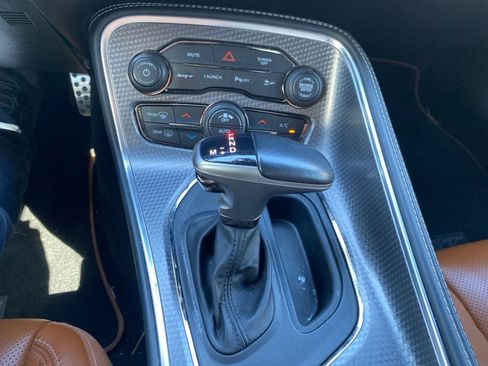 Used 2022 Dodge Challenger SRT Hellcat w/ Plus Package RWD image 15