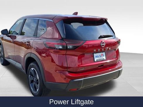 Used 2025 Nissan Rogue SV AWD/4WD image 6