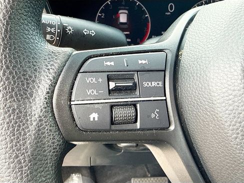 Used 2023 Honda CR-V LX image 35