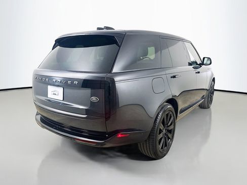 Used 2023 Land Rover Range Rover Long Wheelbase SE AWD/4WD image 5