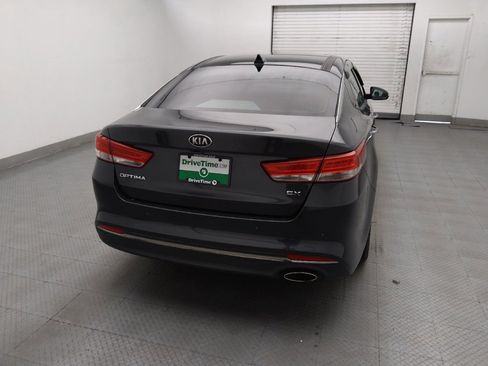 Used 2018 Kia Optima EX w/ Technology Package FWD image 7