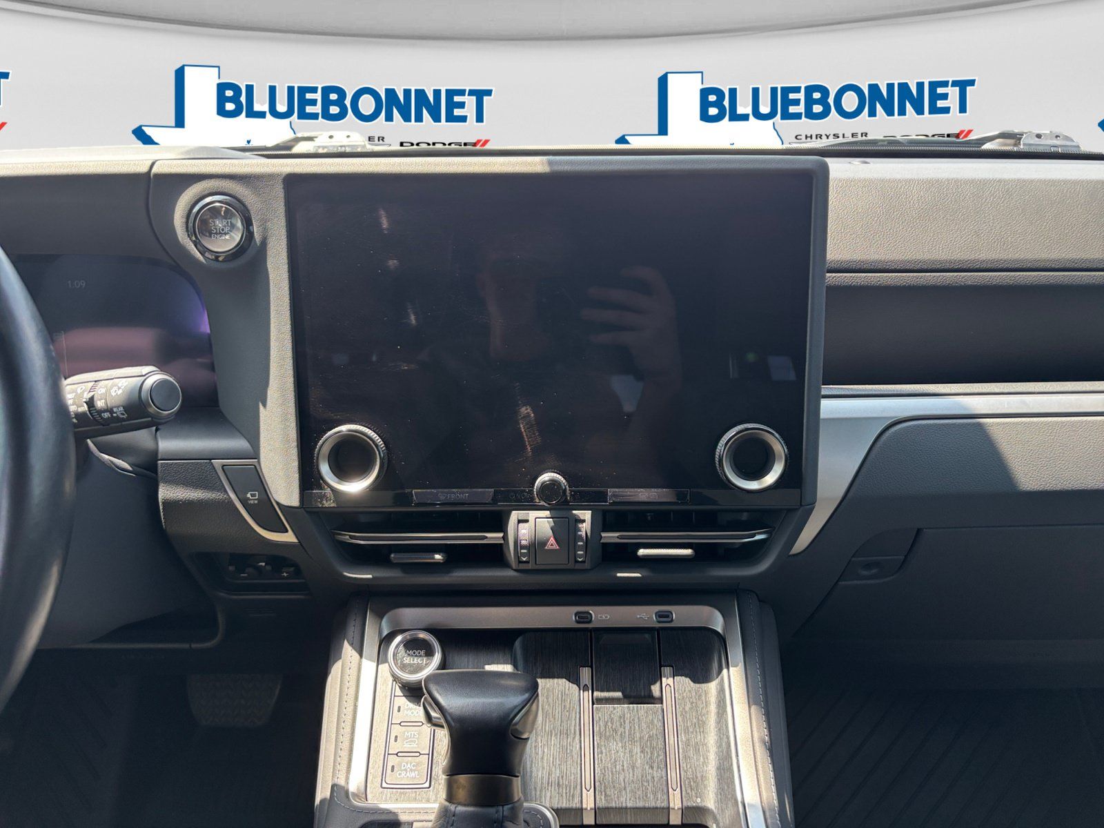 Used 2024 Lexus GX 550 AWD/4WD image 15