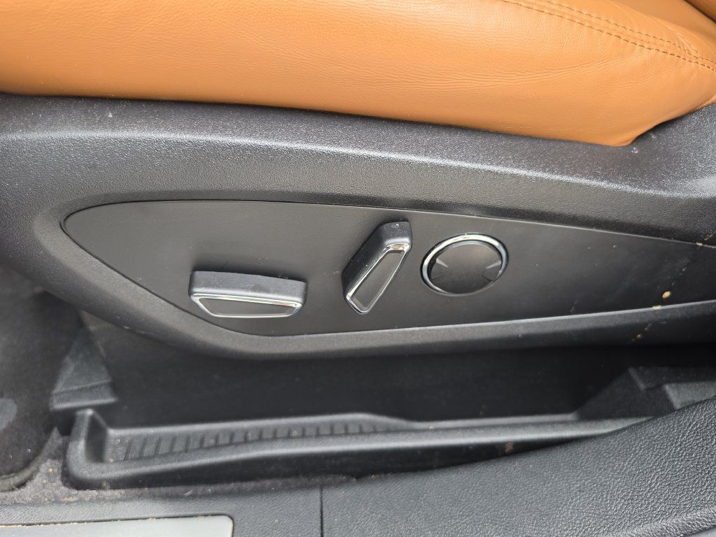 Used 2023 Lincoln Nautilus Black Label AWD/4WD image 18