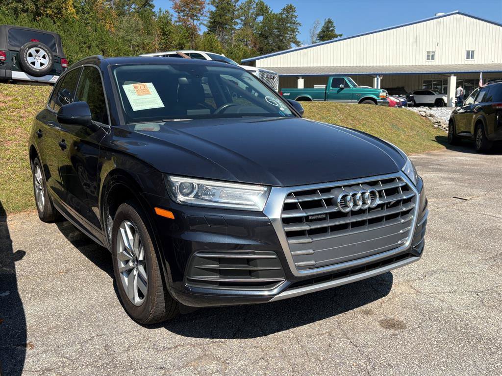 Used 2020 Audi Q5 2.0T Premium w/ Convenience Package AWD/4WD image 3