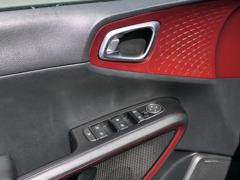 Used 2020 Kia Soul GT-Line Turbo FWD image 15