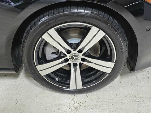 Certified 2025 Mercedes-Benz C 300 4MATIC Sedan image 9