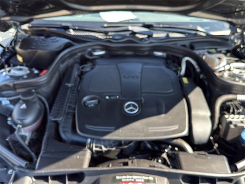 Used 2016 Mercedes-Benz E 350 4MATIC Wagon image 23