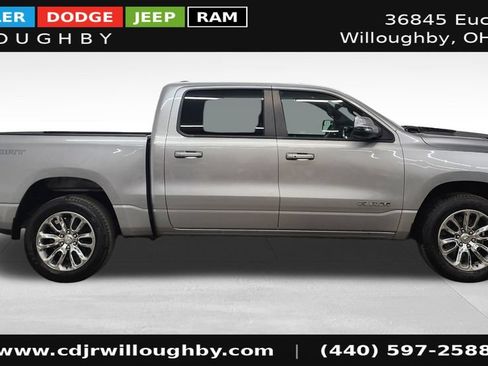 Used 2023 RAM 1500 Laramie AWD/4WD image 4