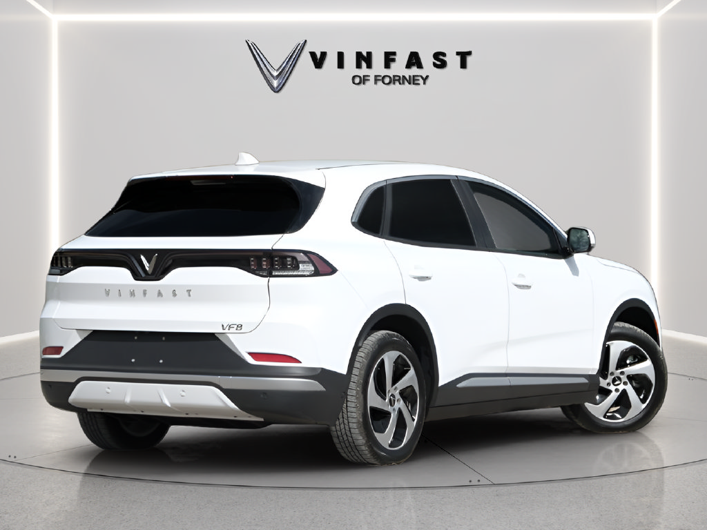 New 2025 VinFast VF 8 Eco AWD/4WD image 3
