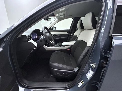 New 2026 MAZDA CX-5 Preferred AWD/4WD image 11