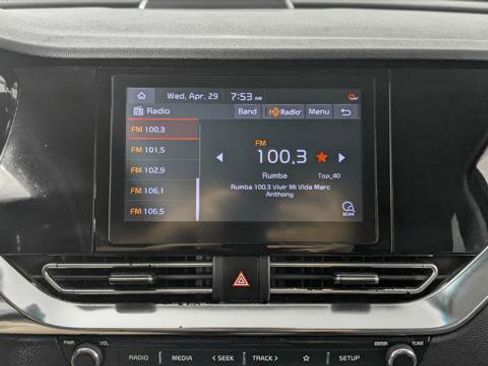 Used 2022 Kia Niro EX w/ Cold Weather Package FWD image 30