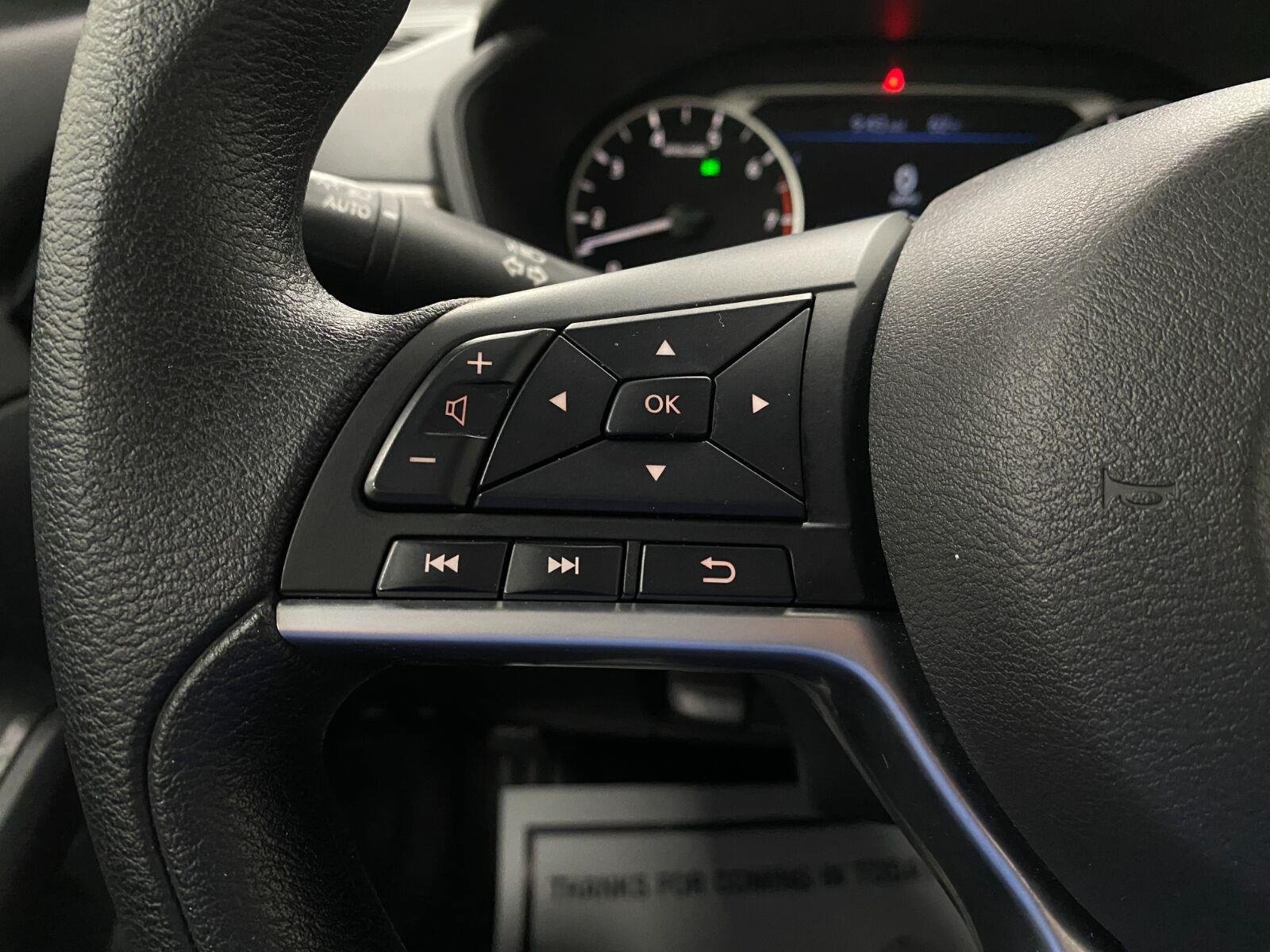 Certified 2025 Nissan Altima 2.5 SV FWD image 14