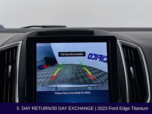 Used 2023 Ford Edge Titanium image 16
