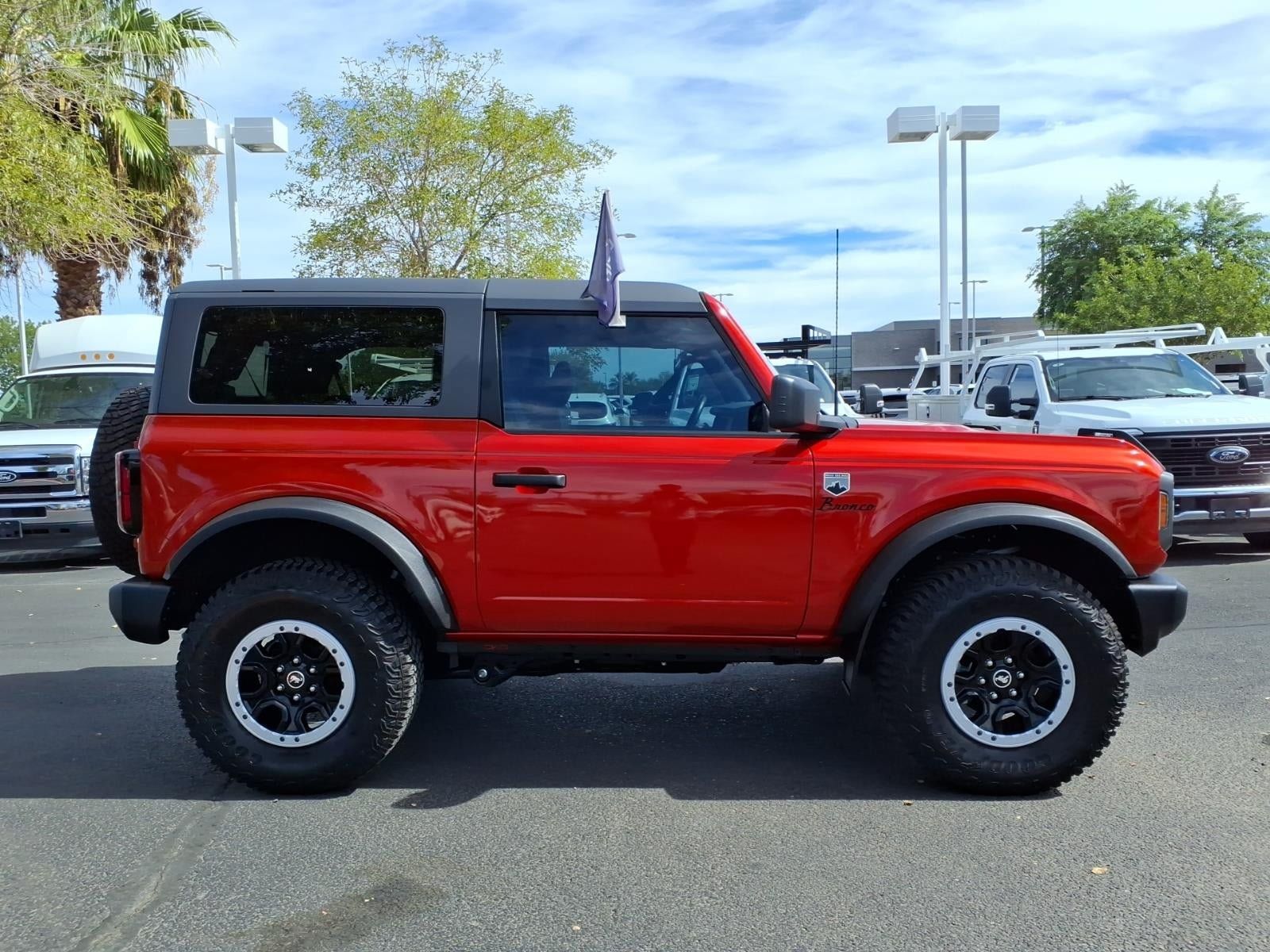 Used 2024 Ford Bronco Big Bend w/ Sasquatch Package AWD/4WD image 3