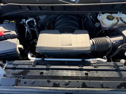 Used 2021 Chevrolet Silverado 1500 LTZ w/ LTZ Premium Package AWD/4WD image 30