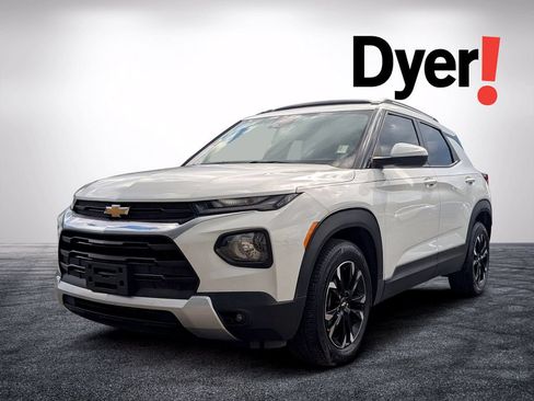 Used 2021 Chevrolet TrailBlazer LT w/ Convenience Package FWD image 9