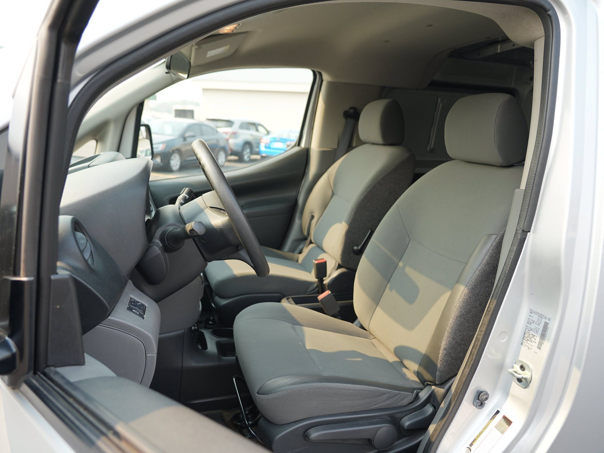 Used 2017 Chevrolet City Express LT w/ Technology Package FWD image 13