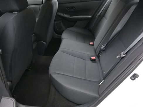 Used 2025 Nissan Sentra S FWD image 13