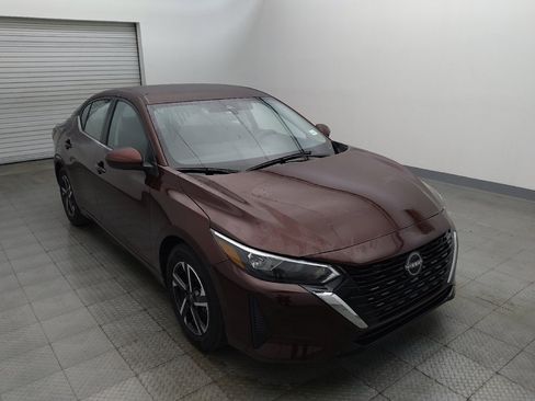 Used 2025 Nissan Sentra SV FWD image 13