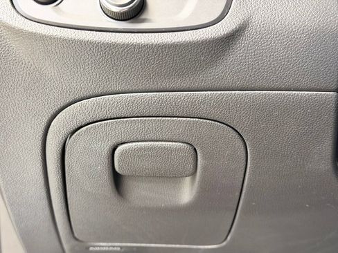 Used 2019 Buick Encore Preferred FWD image 34