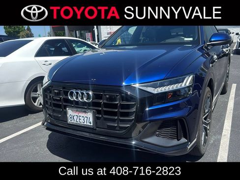 Used 2019 Audi Q8 Prestige w/ Adaptive Chassis Package AWD/4WD image 1