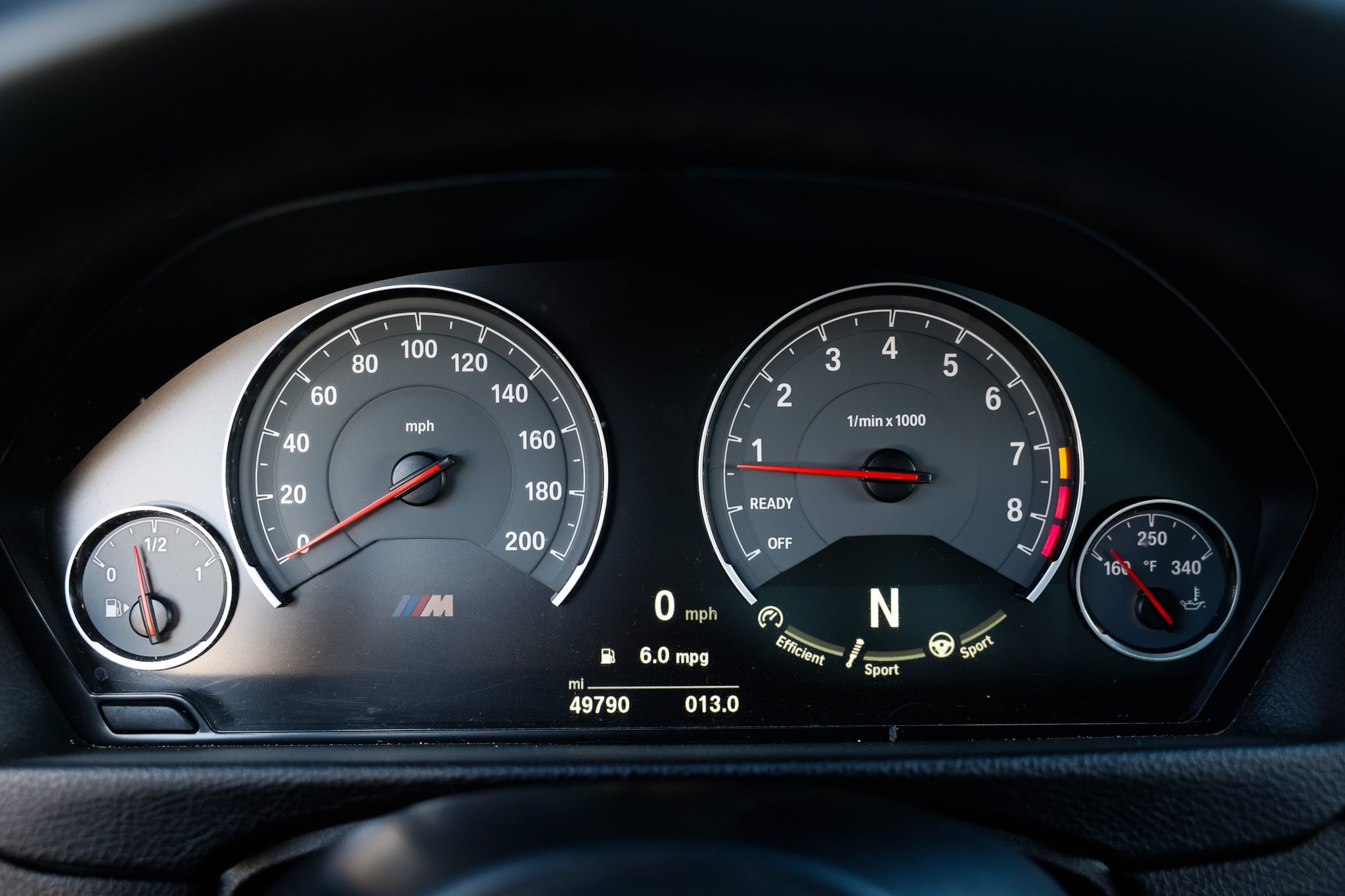 Used 2019 BMW M4 Coupe w/ Executive Package RWD image 33