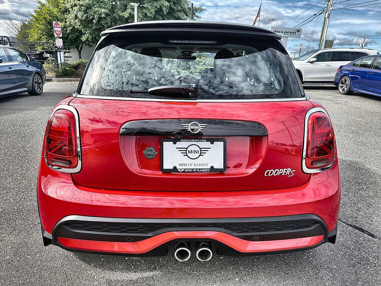 Used 2024 MINI Cooper S FWD image 13