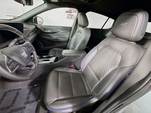 Used 2024 Buick Envista Sport Touring w/ Convenience I Package image 25