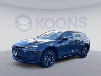 New 2025 Toyota Crown Signia