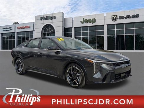 Used 2025 Kia K4 GT-Line w/ GT-Line Sunroof Package image 1