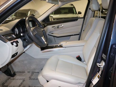 Used 2015 Mercedes-Benz E 350 Sedan image 13