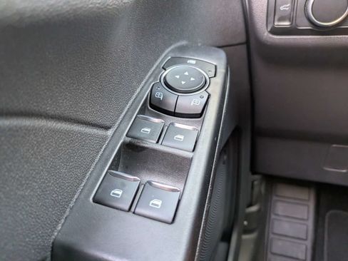Used 2025 Ford Escape ST-Line w/ Tech Pack #1 FWD image 26