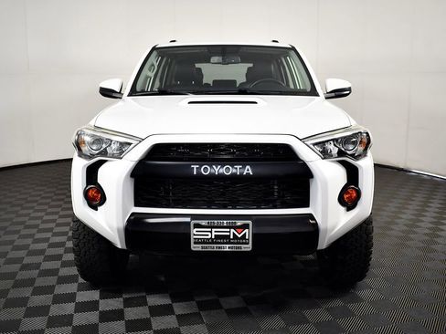 Used 2016 Toyota 4Runner TRD Pro image 3