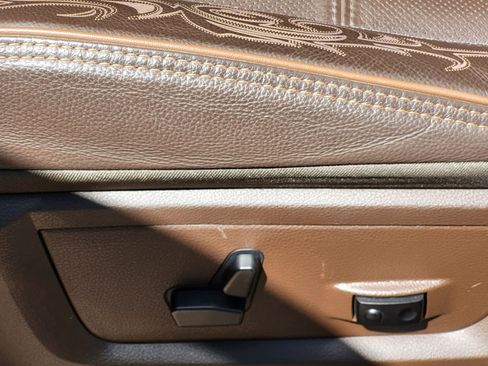 Used 2025 RAM 3500 Longhorn image 14