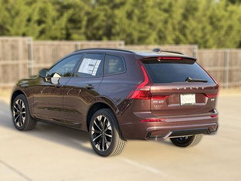 New 2026 Volvo XC60 T8 Plus w/ Climate Package AWD/4WD image 5