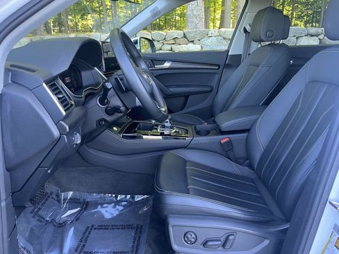 Used 2023 Audi Q5 2.0T Premium Plus w/ Premium Plus Package AWD/4WD image 9