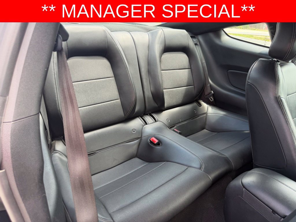 Used 2019 Ford Mustang GT Premium w/ GT Performance Package RWD image 31