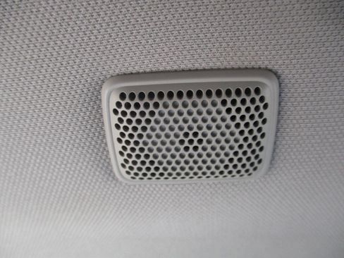 Used 2014 Chevrolet Traverse LT w/ LPO, 'HIT The Road' Package image 28