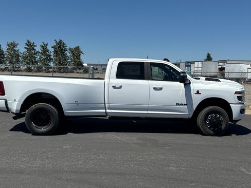 New 2026 RAM 3500 Laramie AWD/4WD image 2