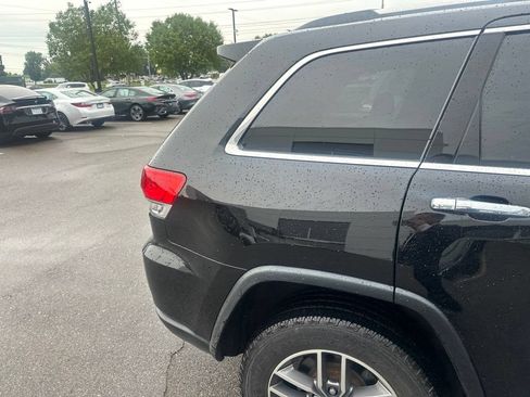 Used 2019 Jeep Grand Cherokee Limited w/ Trailer Tow Group IV AWD/4WD image 19